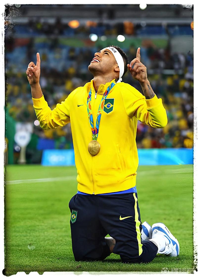 老詹直言东契奇定位明确，湖人仍存隐忧！雷迪克表达不满，斯玛特失误成隐患