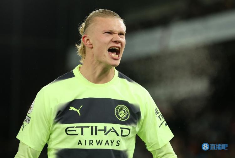 曼联2-2倒数第2！3连平跌英超第7 新帅无缘开门红 8500万新援双响